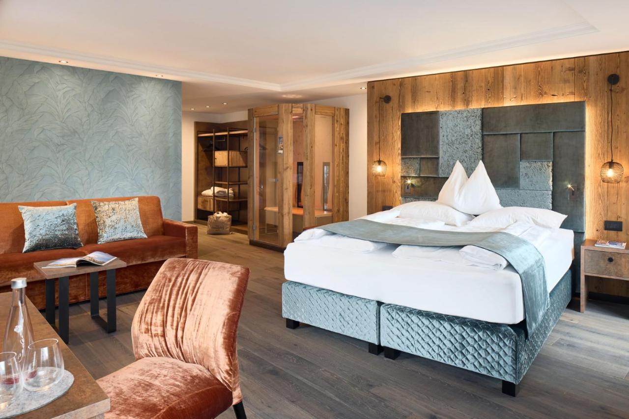 Hotel Comploj Adults Only Selva di Val Gardena Exterior photo