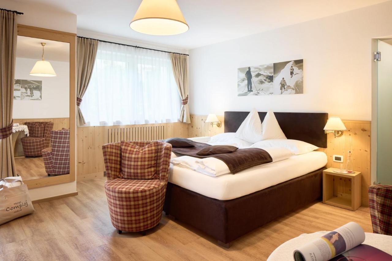 Hotel Comploj Adults Only Selva di Val Gardena Exterior photo