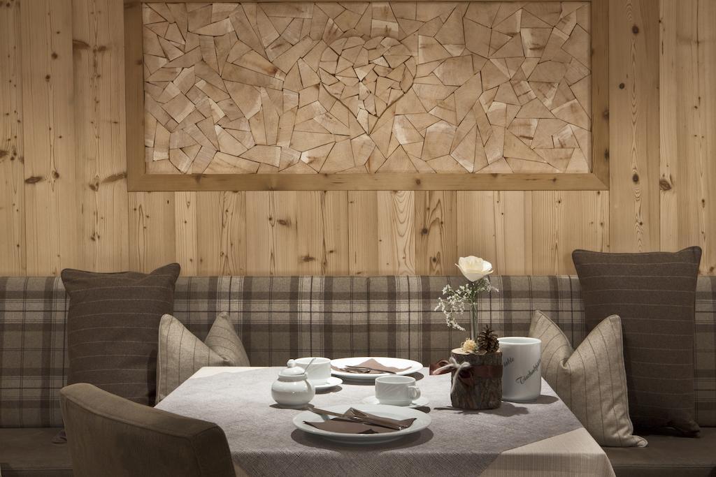 Hotel Comploj Adults Only Selva di Val Gardena Exterior photo